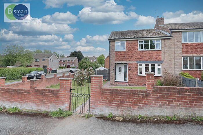 3 Bedroom Semi-Detached House For Sale In Newsam Road, Kilnhurst, S64