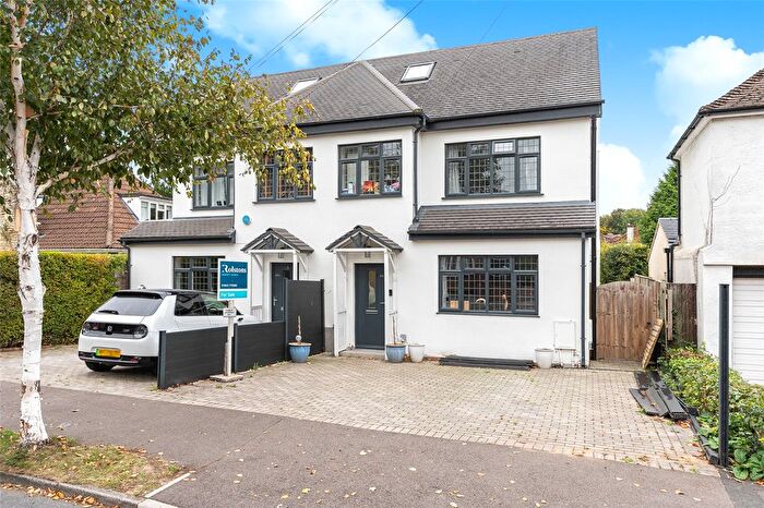 4 Bedroom Semi-detached House For Sale In Berry Way, Rickmansworth, Hertfordshire, WD3