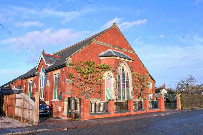 6 Bedroom Detached House For Sale In Northgate, Pinchbeck, Spalding, PE11