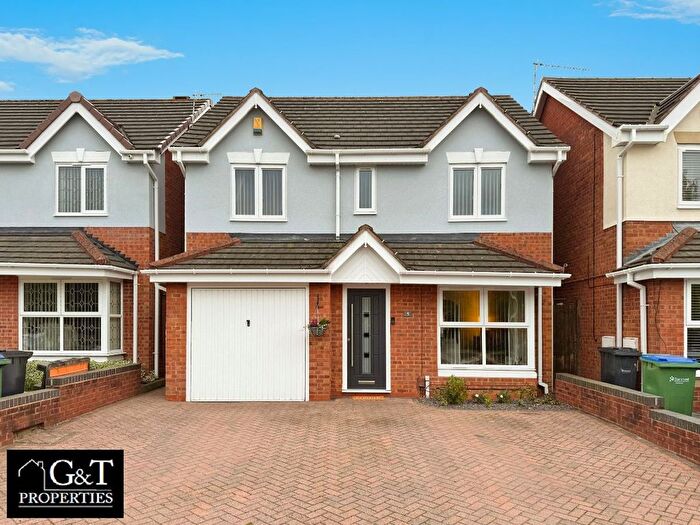 4 Bedroom Detached House For Sale In Forest Drive, Cradley Heath, B64
