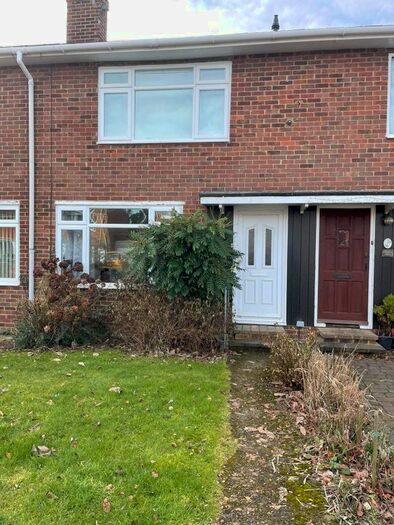 3 Bedroom Terraced House To Rent In Mount Avenue, Yalding, Maidstone, Kent, ME18