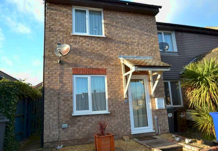 2 Bedroom End Of Terrace House To Rent In Beard Road, Bury St Edmunds, IP32