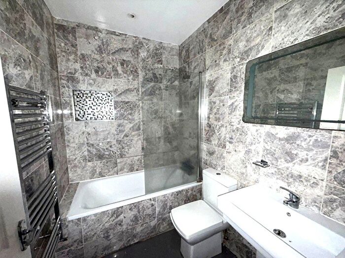 1 Bedroom Flat To Rent In Park Parade, London, NW10