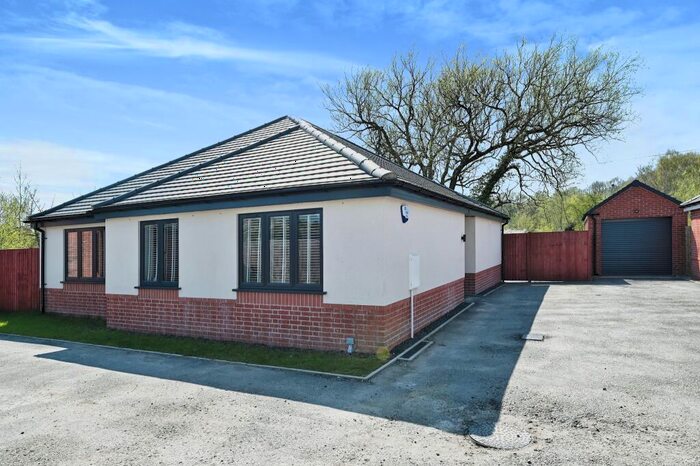 3 Bedroom Detached House For Sale In Willow Woods Close, Newbold Coleorton, Coalville, Leicestershire, LE67