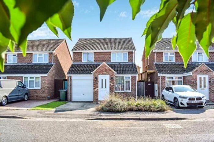 3 Bedroom Detached House To Rent In Kidlington, Oxfordshire, OX5