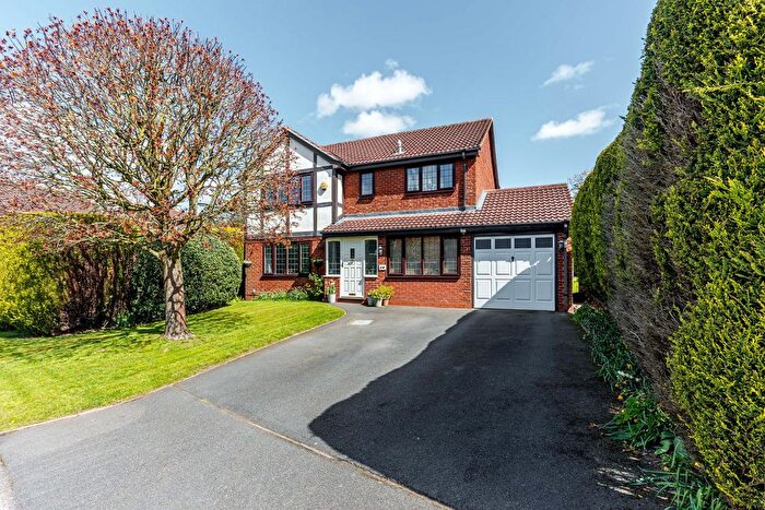 4 Bedroom Detached House For Sale In Cranmer Grove, Four Oaks, Sutton Coldfield, B74