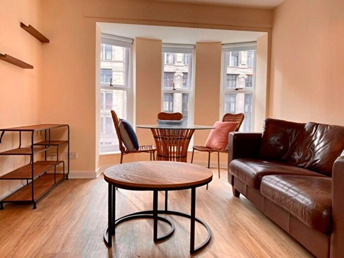 1 Bedroom Apartment To Rent In Venice Court, Samuel Ogden Street, M1