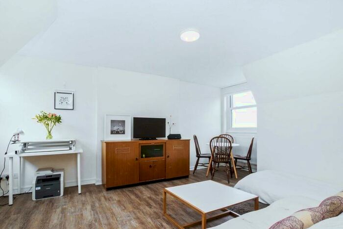 1 Bedroom Apartment To Rent In Homerton High Street, Hackney, E9