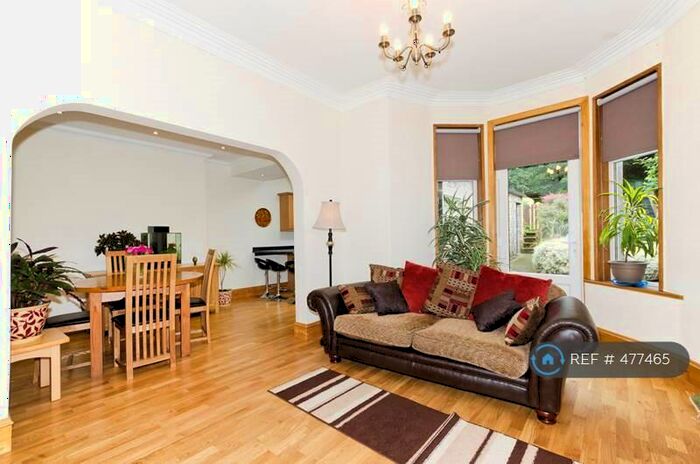 4 Bedroom Semi-Detached House To Rent In Clifton Road, Aberdeen, AB24