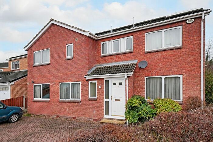 4 Bedroom Detached House For Sale In Beckton Court, Waterthorpe, Sheffield, S20
