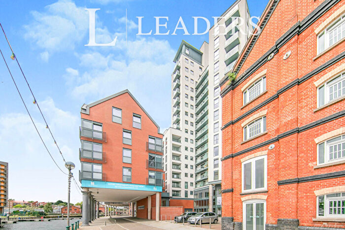3 Bedroom Flat To Rent In The Winerack, Key Street, IP4