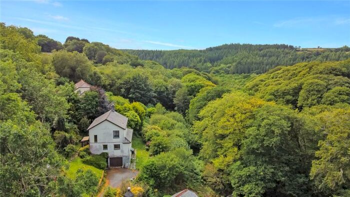 3 Bedroom Detached House For Sale In Bunnys Hill, Cardinham, Bodmin, Cornwall, PL30