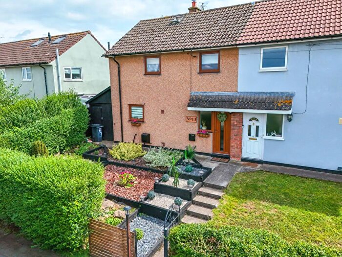 3 Bedroom Semi-Detached House For Sale In Polden Road, Portishead, Bristol, Somerset, BS20