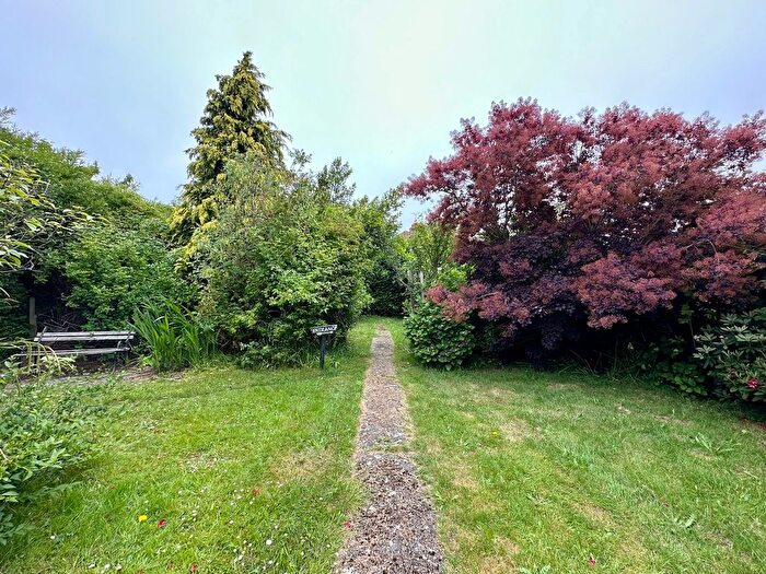 3 Bedroom Detached House For Sale In Downlands Close, Bexhill-On-Sea, TN39