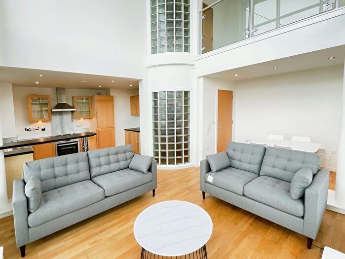 2 Bedroom Flat To Rent In Faroe, Gotts Road, Leeds, West Yorkshire, LS12