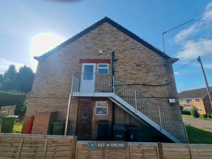 2 Bedroom Flat To Rent In Fieldview Close (First Floor ), Exhall, Coventry, CV7