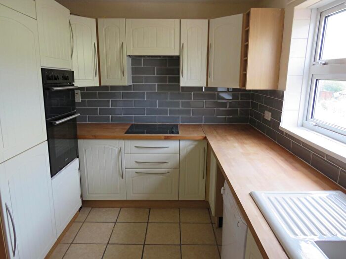 2 Bedroom Flat To Rent In Desford Road, Thurlaston, LE9