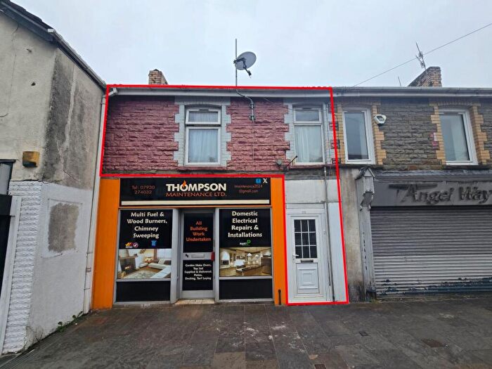 2 Bedroom Flat For Sale In A Cardiff Road, Bargoed, Mid Glamorgan, CF81