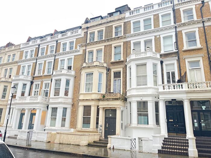 Studio To Rent In Penywern Road, Earls Court, London, SW5