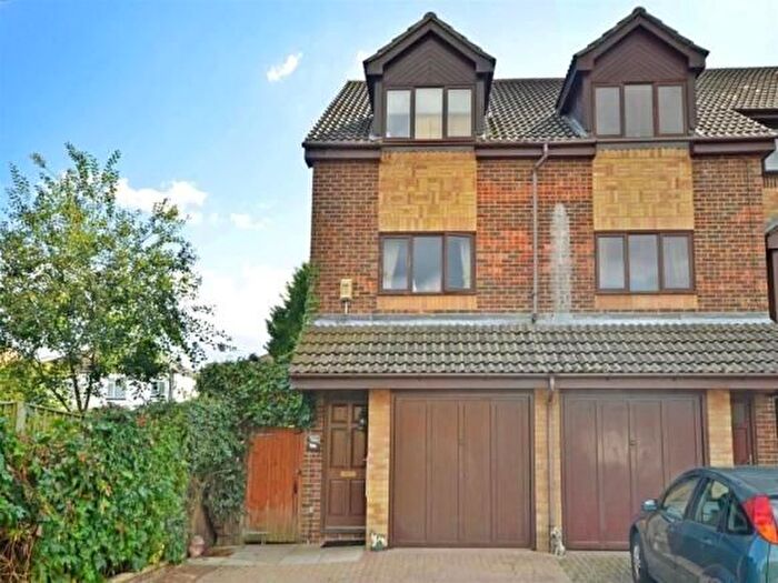 3 Bedroom Property To Rent In Vita Road, Portsmouth, PO2