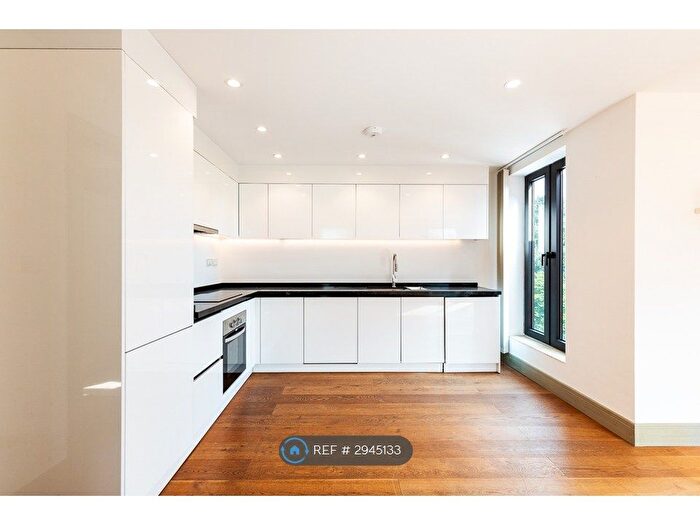 2 Bedroom Flat To Rent In Stile Hall Parade, London, W4