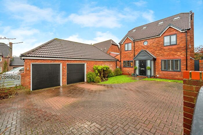 5 Bedroom Detached House For Sale In Smalley Drive, Derby, DE21