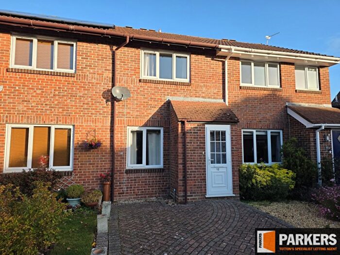 2 Bedroom Terraced House To Rent In Dickens Dell, Totton, SO40