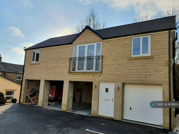 2 Bedroom Detached House To Rent In Causeway Head, Halifax, HX6