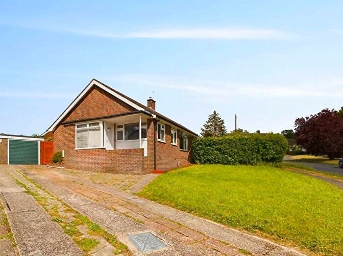 2 Bedroom Semi-Detached Bungalow To Rent In Beech Road, Worthing, BN14