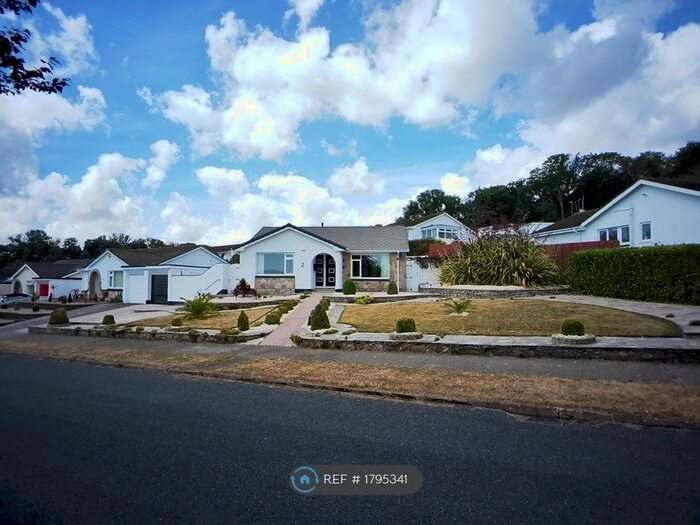 2 Bedroom Bungalow To Rent In Brendons Avenue, Torquay, TQ2