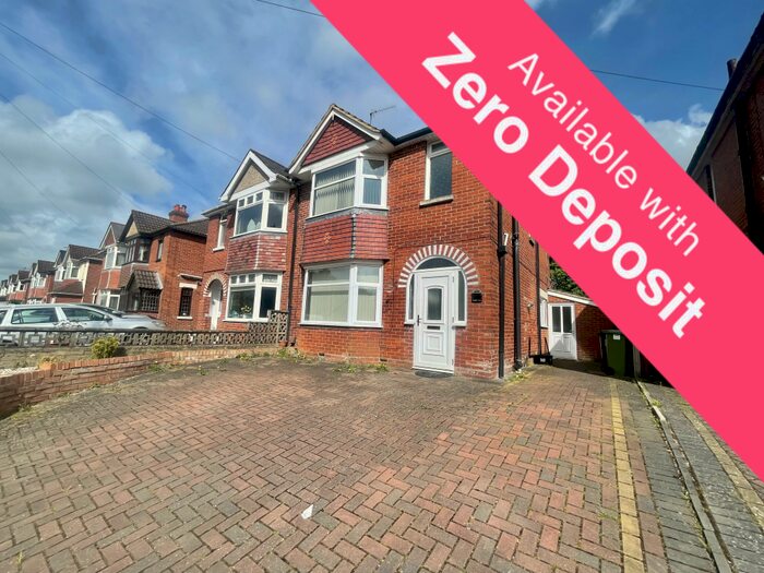 3 Bedroom House To Rent In Passfield Avenue, Eastleigh, SO50