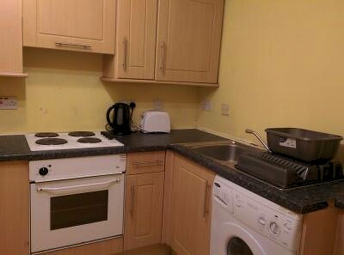3 Bedroom Flat To Rent In Viewforth, Viewforth, Edinburgh, EH10
