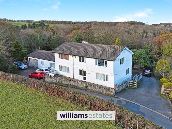 7 Bedroom Detached House For Sale In Downing Road, Whitford, CH8