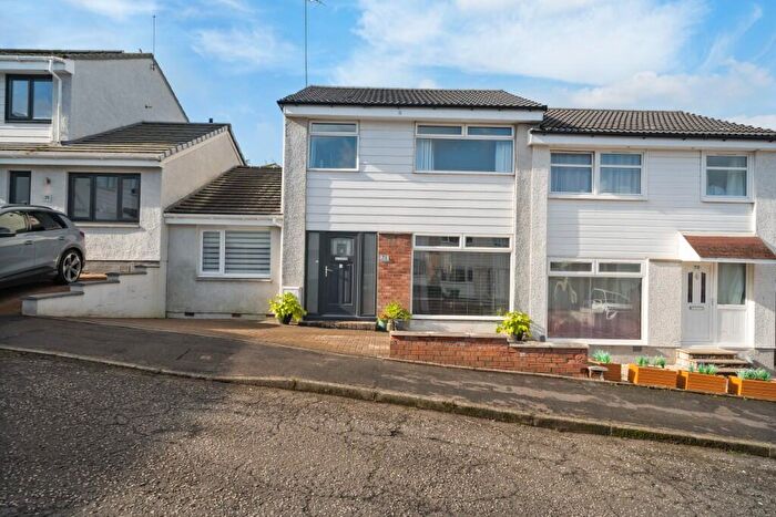 4 Bedroom House For Sale In Pinewood Avenue, Lenzie, G66