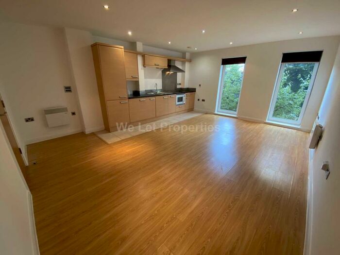 Apartment To Rent In , Taylorson Street South, XQ7