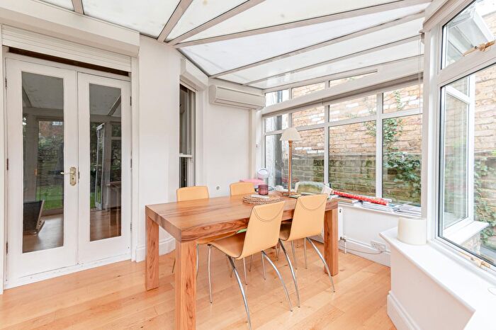 1 Bedroom Flat To Rent In King Henrys Road, Primrose Hill, NW3