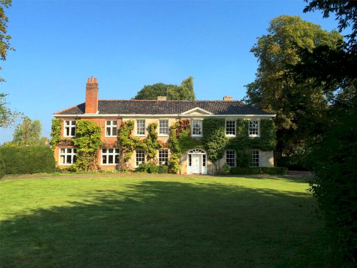 8 Bedroom Detached House For Sale In Green Street, Hoxne, Eye, Suffolk, IP21