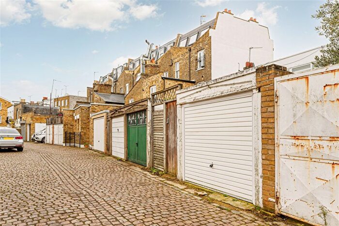 Garage / Parking To Rent In Parsons Green Lane, London, SW6