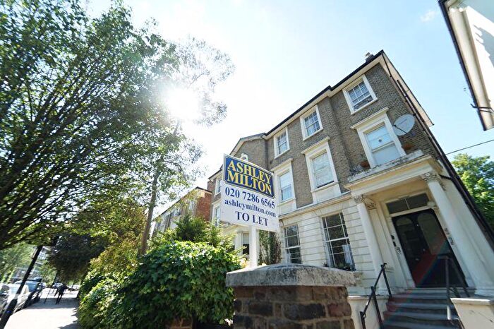 2 Bedroom Apartment To Rent In Carlton Vale - Sq Ft Two Bed, NW6