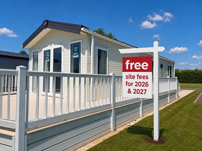 2 Bedroom Caravan For Sale In Pemberton Avon, Carlton Meres Holiday Park, Carlton, Saxmundham, Suffolk, IP17