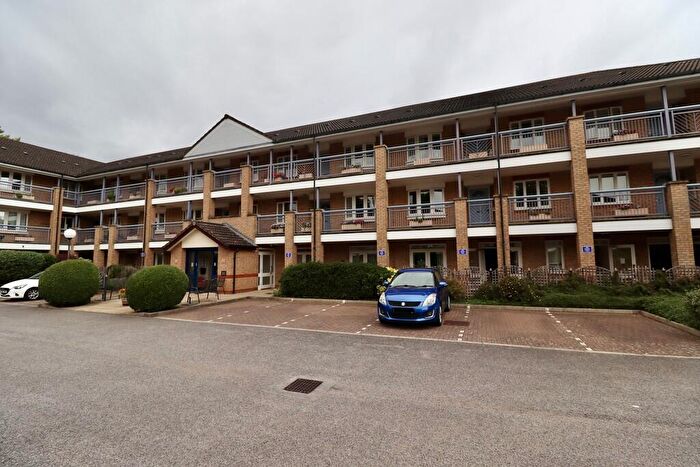 2 Bedroom Apartment For Sale In Minster Court, Bracebridge Heath, Lincoln, LN4