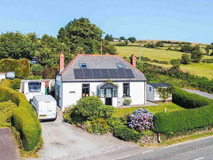 3 Bedroom Detached Bungalow For Sale In Crymych, SA41