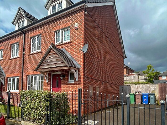 4 Bedroom Semi-Detached House For Sale In Faversham Street, Manchester, Greater Manchester, M40