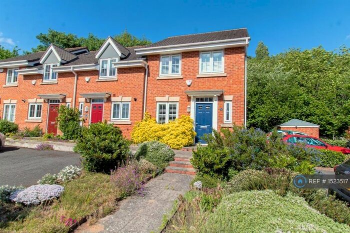 3 Bedroom End Of Terrace House To Rent In Dairy Square, Nottingham, NG8