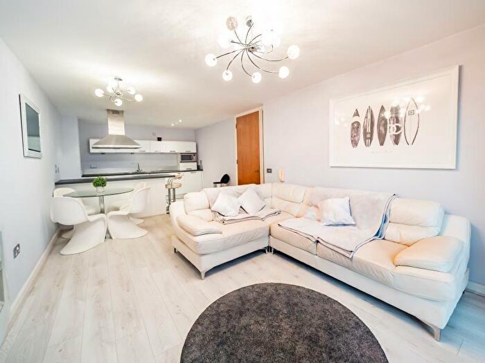 2 Bedroom Apartment To Rent In Melia House, Hornbeam Way, Manchester, M4