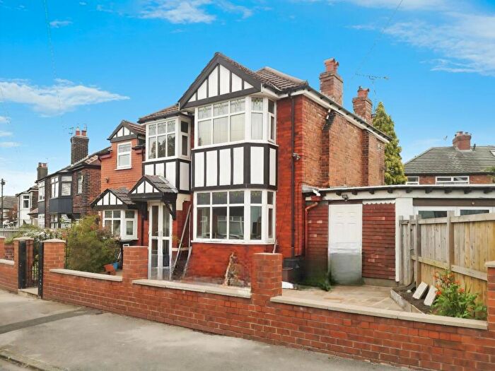 5 Bedroom Detached House For Sale In Heswall Road, Stockport, Greater Manchester, SK5