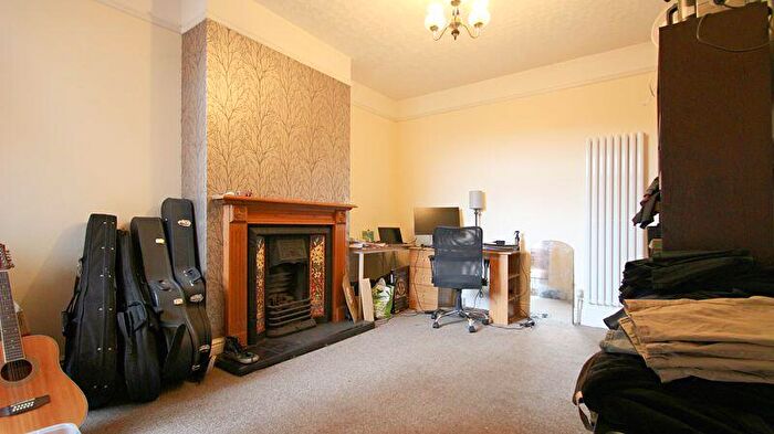 3 Bedroom Terraced House For Sale In King Edward Road, Rugby, CV21