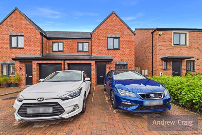 3 Bedroom Semi-Detached House For Sale In Winder Drive, Hazlerigg, NE13