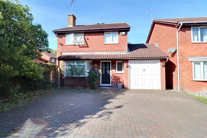 4 Bedroom Detached House For Sale In Salet Way, Waterlooville, PO7