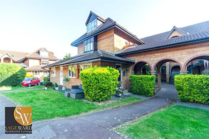 1 Bedroom Apartment To Rent In Oliver Court, Crouchfield, Chapmore End, Ware, SG12